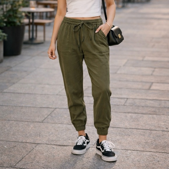 PINK Victoria's Secret Pants - Victoria's Secret Pink Green Woven Twill Joggers Pants feb sale